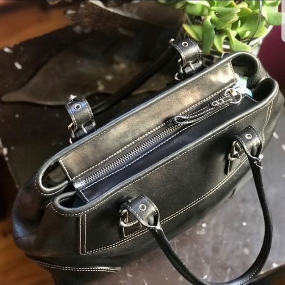 Coach black leather - Picture 2 of 4